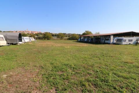 BRTONIGLA-kuća sa 15 000m2 građevinskog zemljišta