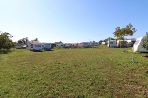 BRTONIGLA-kuća sa 15 000m2 građevinskog zemljišta