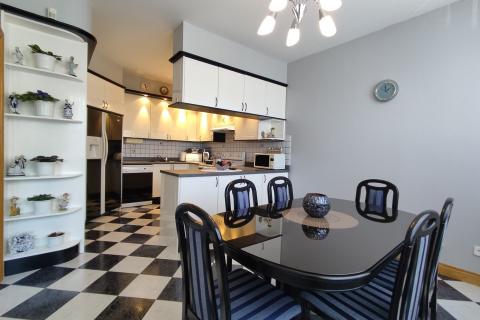 Velika Gorica, kuća 432 m2