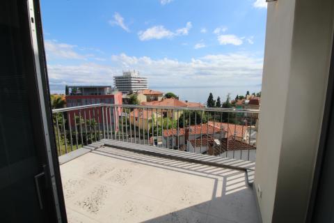 Condo/Apartment Opatija, 126m2