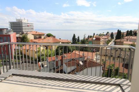 Condo/Apartment Opatija, 126m2