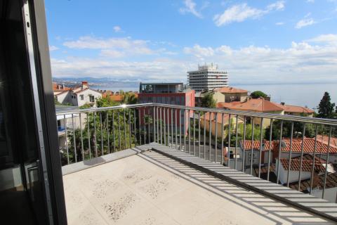 Condo/Apartment Opatija, 126m2