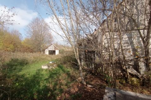 Slunj,Primišlje,seosko imanje 60016 m2 zemljišta