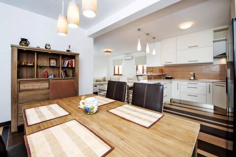 Condo/Apartment Rovinj, 124m2