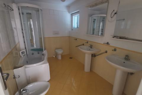 Haus Pobri, Opatija - Okolica, 505m2