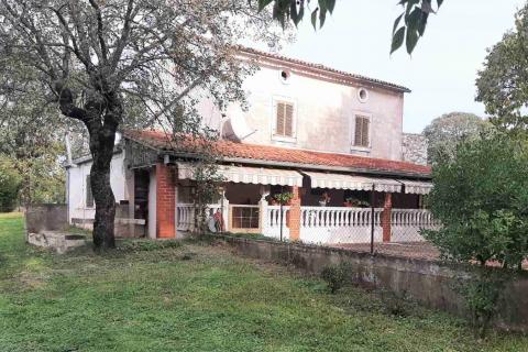 Hiša Marasi, Sveti Lovreč, 213m2