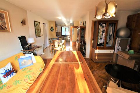 Rovinj,Valbruna,dvojna kuća za renovaciju na 500m2 okućnice sa 4 stana