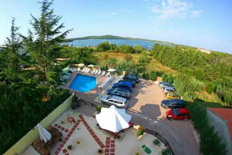 Дом Medulin, 654m2