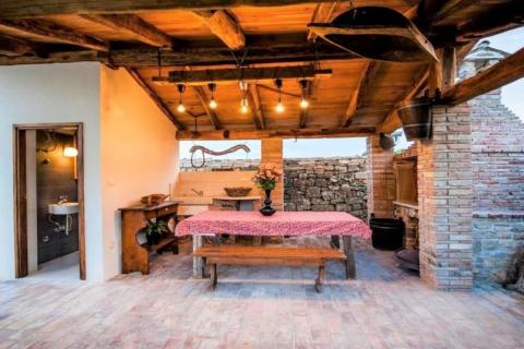 Hiša Krmed, Bale, 210m2