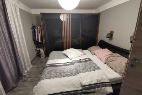 KASTAV - samostojeća kuća s bazenom