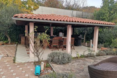 Hiša Škurinje, Rijeka, 240m2