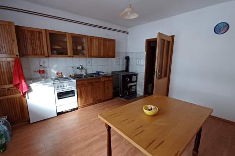 Hiša Hrib, Čabar, 240m2