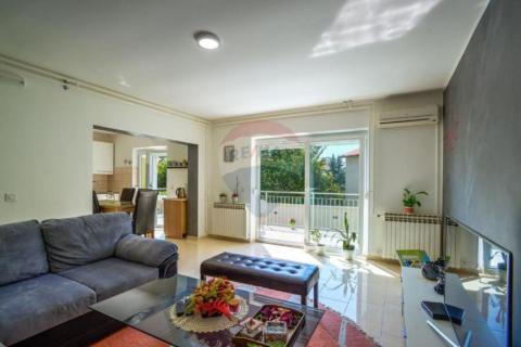 Дом Valdebek, Pula, 220m2