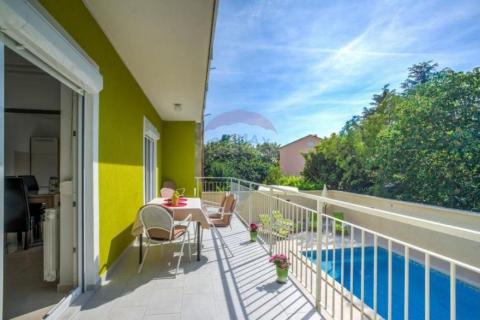 Дом Valdebek, Pula, 220m2