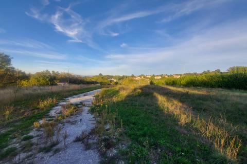 Građevinsko zemljište u industrijskoj zoni u blizini Pazina