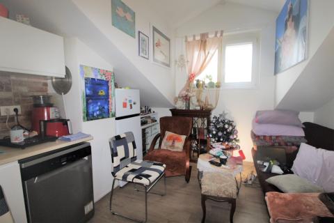 PULA, jednosobni stan, lift