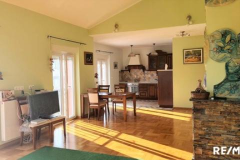 Istra,Fažana,prekrasan stan 100m od mora.Top lokacija!