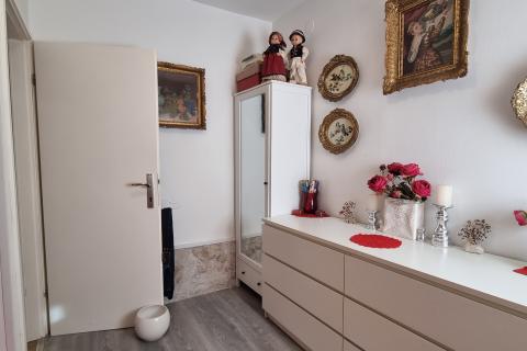 Rovinj - stan 68m2 - četiri spavaće sobe 500m od plaže