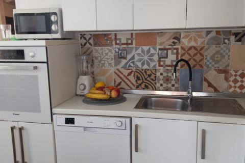 Rovinj - stan 68m2 - četiri spavaće sobe 500m od plaže