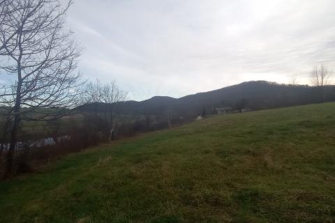 Karlovac,Belaj,poljoprivredni teren uz Koranu,4420 m2