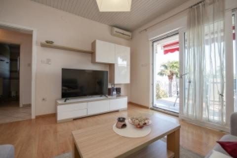 OPATIJA - trosobni stan za dugoročni najam