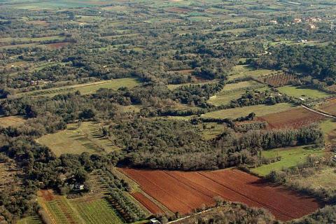 Bouwgrond Ližnjan, 16.033m2