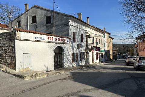 ISTRIA, ŽMINJ - Restaurant in the old town