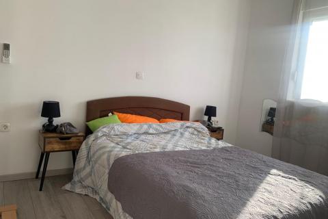 Baderna, lijepa dvojna kuća sa velikom okućnicom i bazenom