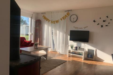 Baderna, lijepa dvojna kuća sa velikom okućnicom i bazenom