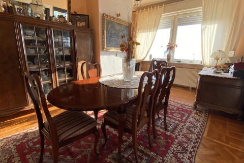 Rijeka, Bulevard, etaža stare vile površine 194 m2