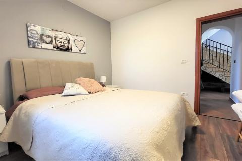 Istra, Umag, atraktivna vila s bazenom u okolici grada