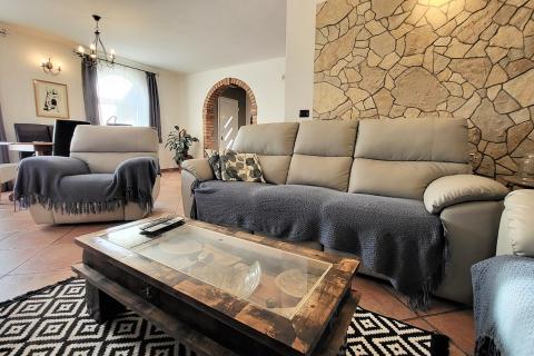 Istra, Umag, atraktivna vila s bazenom u okolici grada