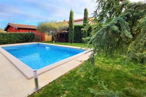 Istra, Umag, atraktivna vila s bazenom u okolici grada