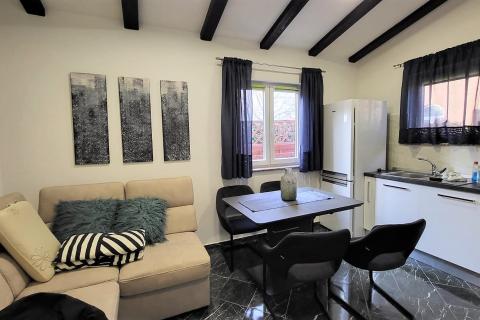 Istra, Umag, atraktivna vila s bazenom u okolici grada