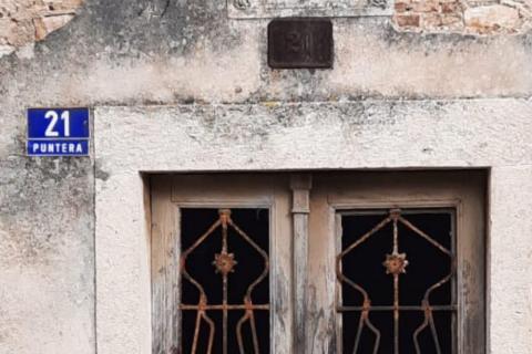 Istra, Barban, lijepa autohtona starina na tri etaže 