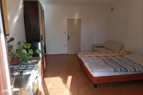 Matulji - dva stana u prizemlju sa okućnicom