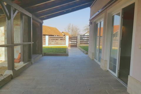 Дом Stubičke Toplice, 500m2