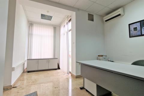Office space Umag, 174,89m2
