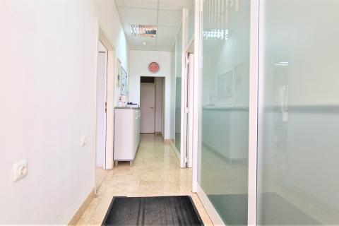 Office space Umag, 174,89m2