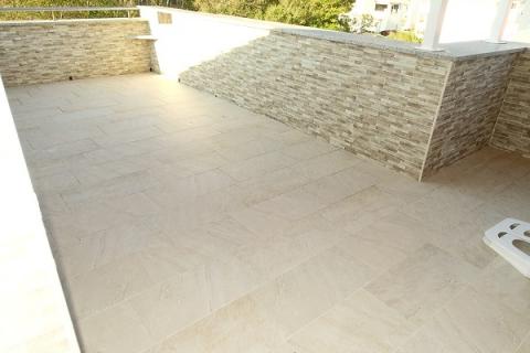 Ba&scaron;ka - prekrasan trosobni apartman 100m2