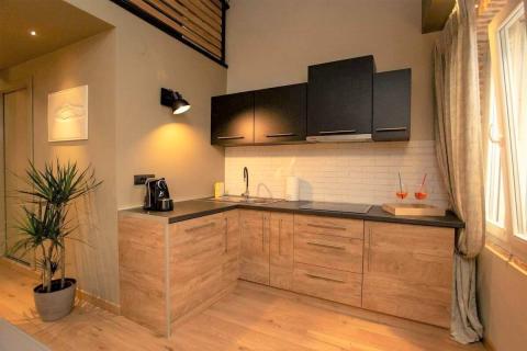 Rovinj, stan, centar, mirna ulica, sve novo na samo 100m od crkve Sv.Eufemije