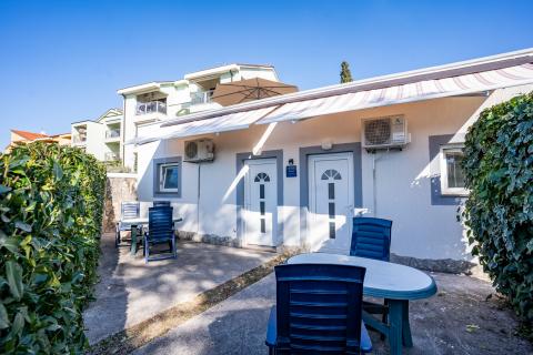 House Malinska, Malinska-Dubašnica, 439m2