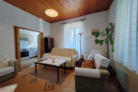 OTOK KRK,MALINSKA apartman sa vrtom na 70 metara do mora i plaže