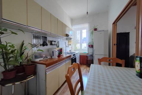 OTOK KRK,MALINSKA apartman sa vrtom na 70 metara do mora i plaže