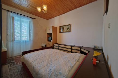 OTOK KRK,MALINSKA apartman sa vrtom na 70 metara do mora i plaže