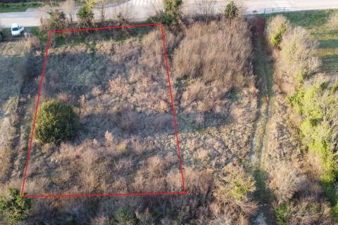 Rovinj okolica - Građevinsko zemljište 1560 m2 par minuta vožnje od mora