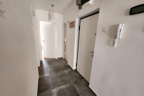 Rijeka, Gornja Vežica, novouređen stan za dugoročni najam