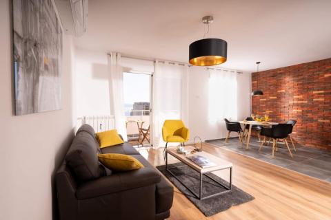 Rijeka, Gornja Vežica, novouređen stan za dugoročni najam