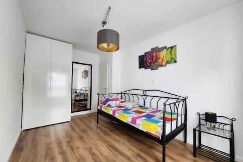 Rijeka, Gornja Vežica, novouređen stan za dugoročni najam