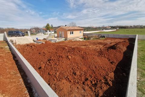 Istra, Loborika, prizemna kućica i projekt 